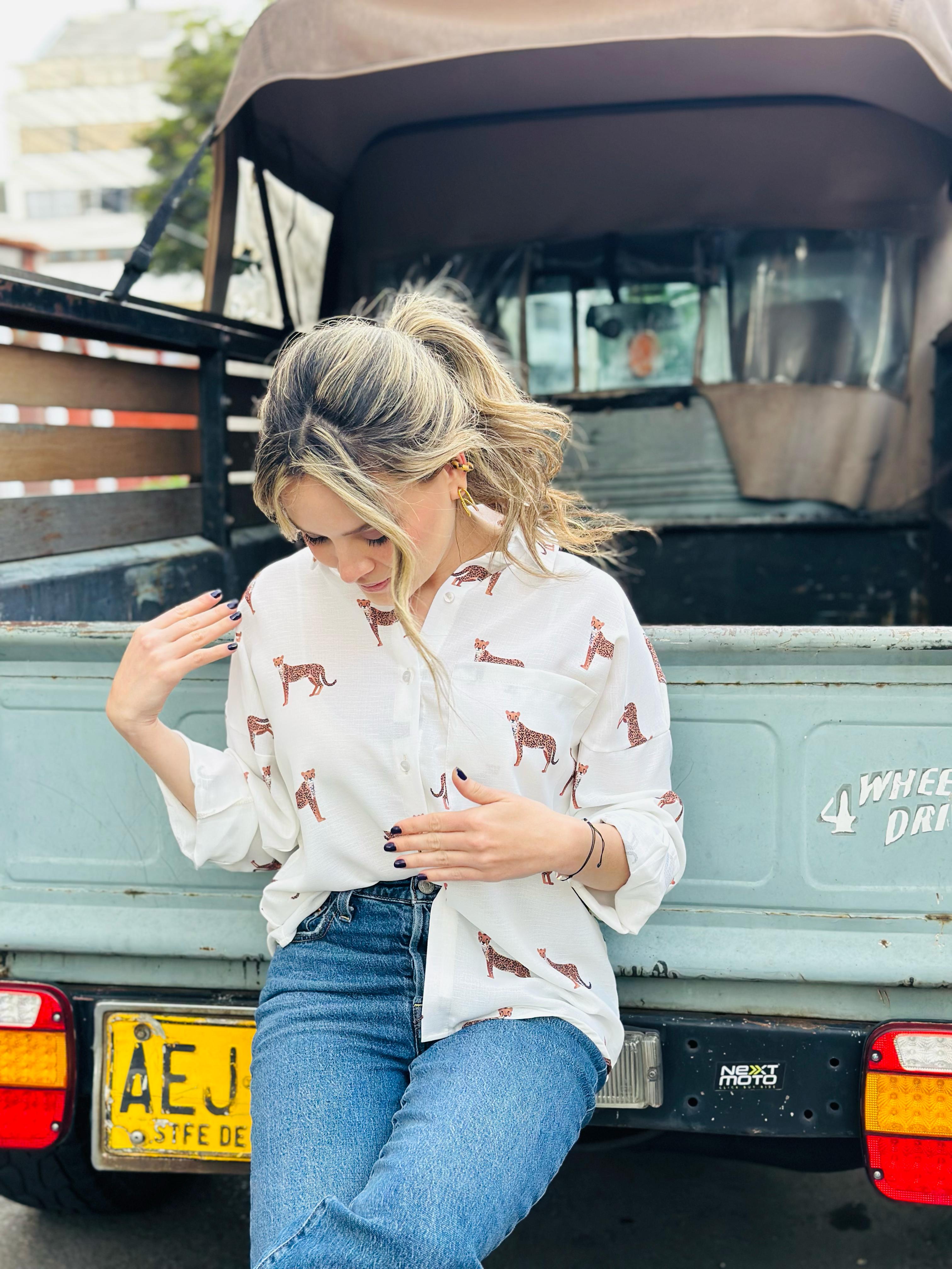 CAMISA ADELAIDA LOS CHEETAH