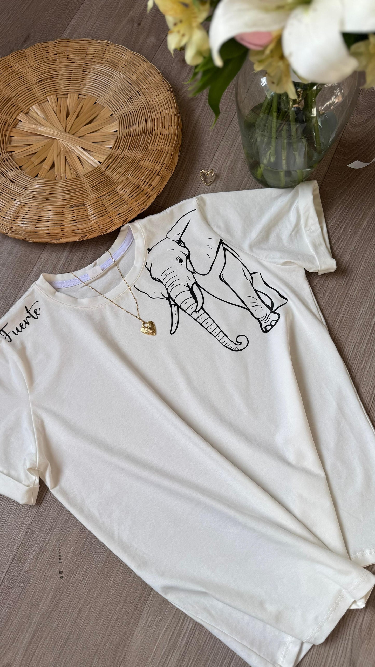 CAMISETA STRONGER THAN ELEPHANT
