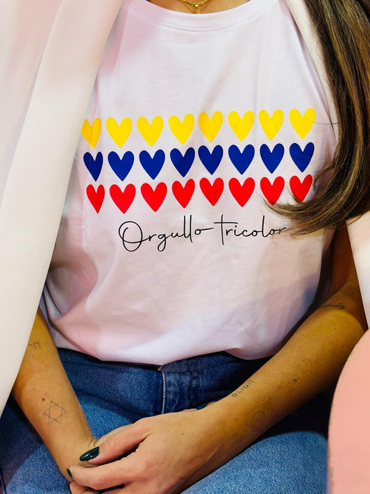 CAMISETA ORGULLO TRICOLOR