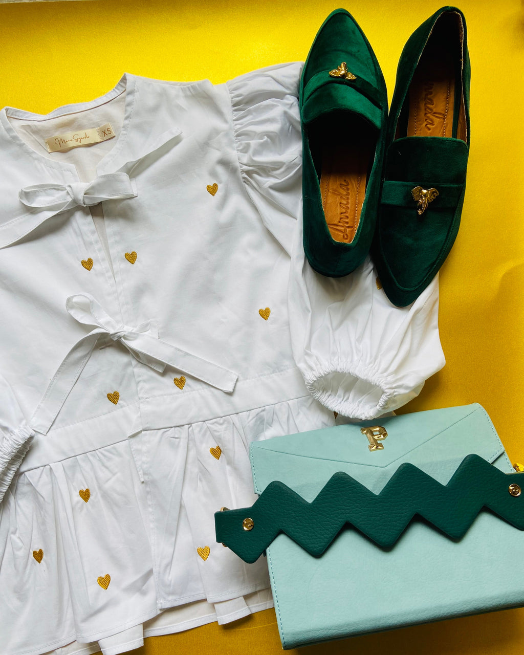 CAMISA NIZA WHITE ||| CORAZONES ALBOROTADOS