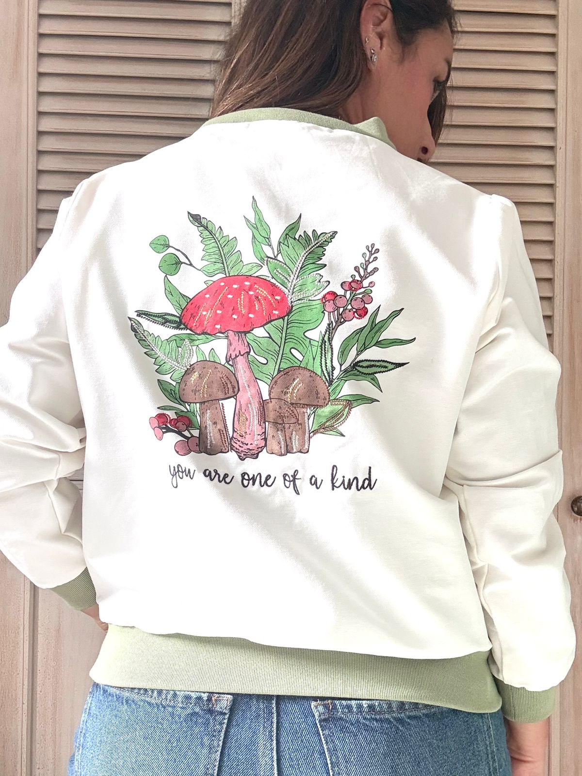 CHAQUETA YOU ARE ONE OF A KIND