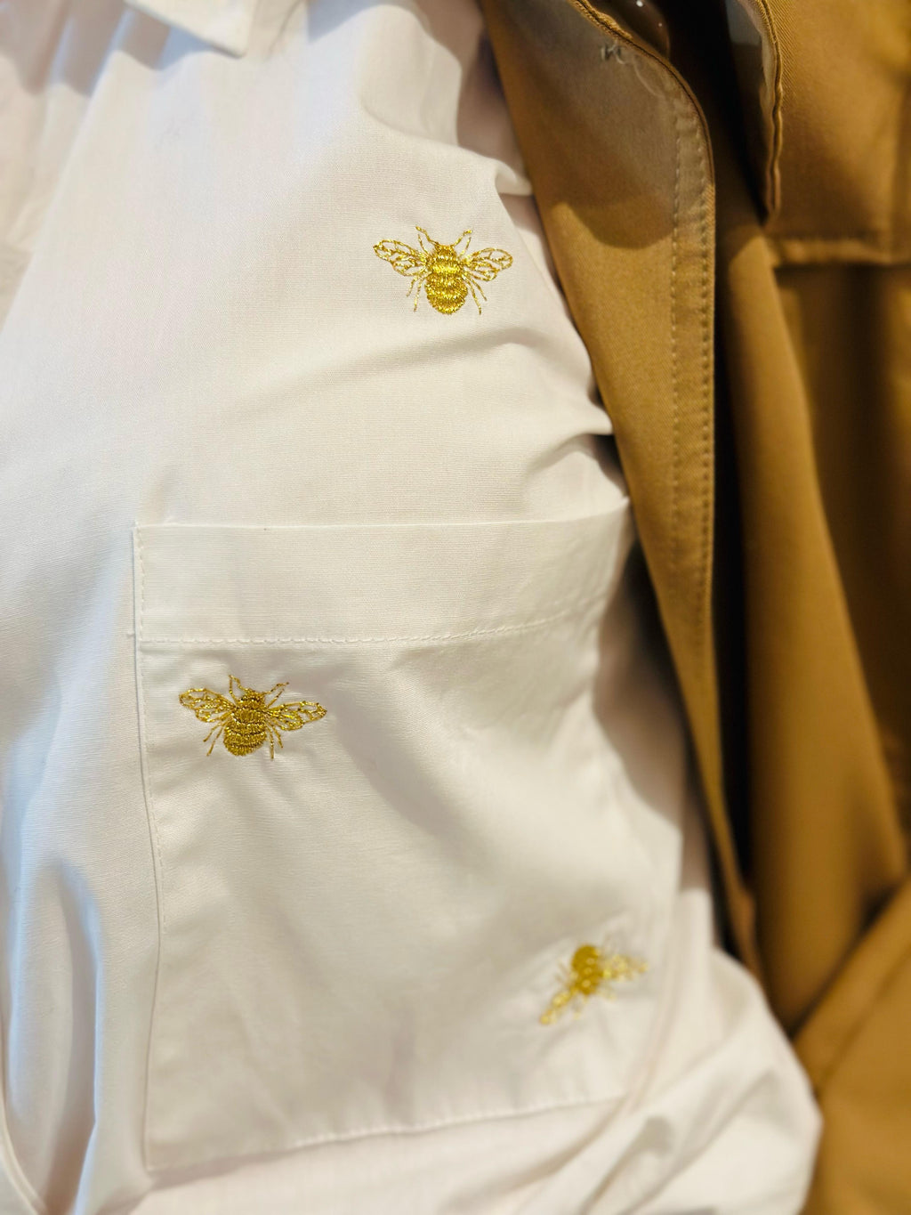 CAMISA GOLDEN BEES