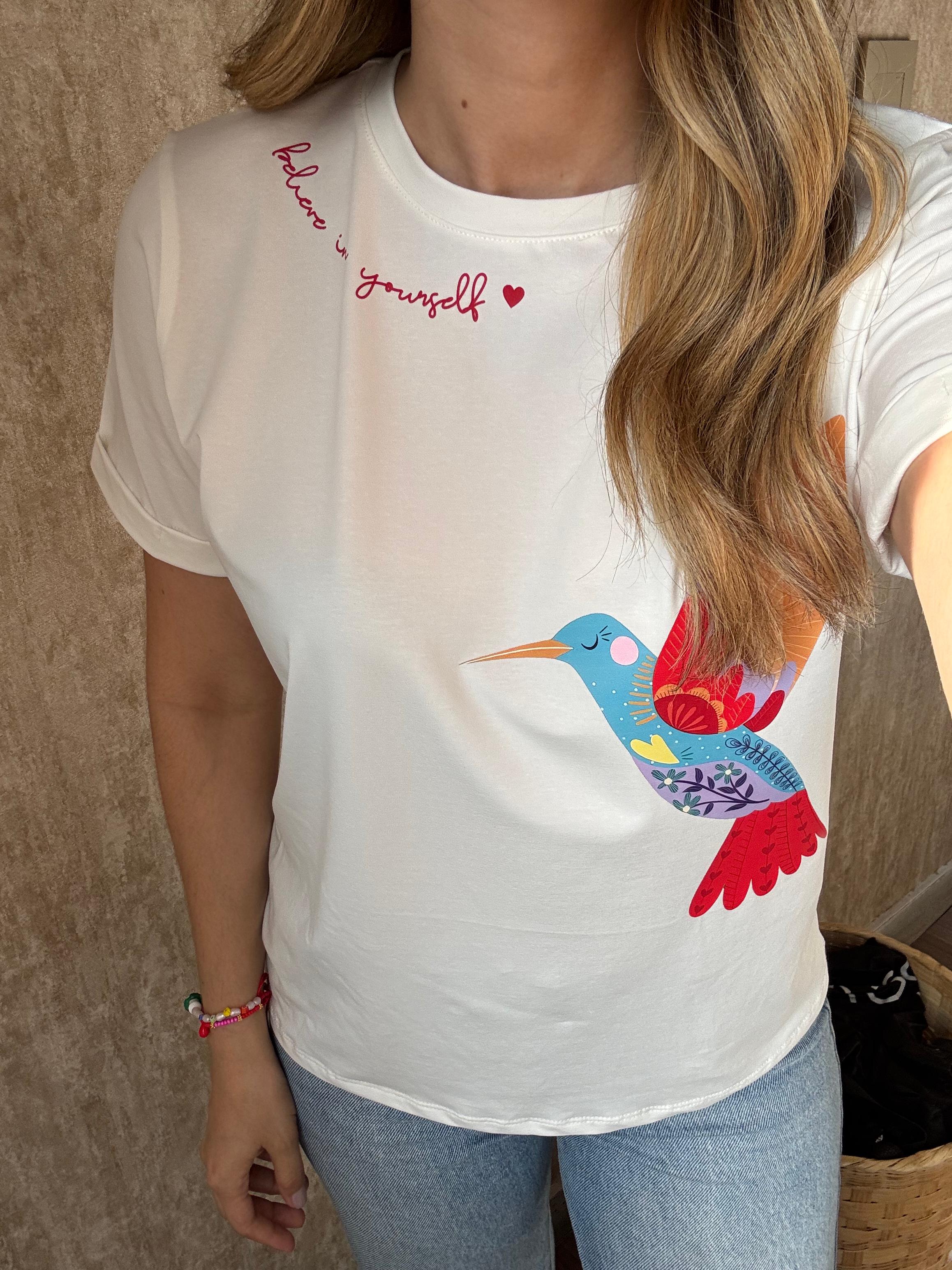 CAMISETA COLIBRI BELIEVE IN YOURSELF
