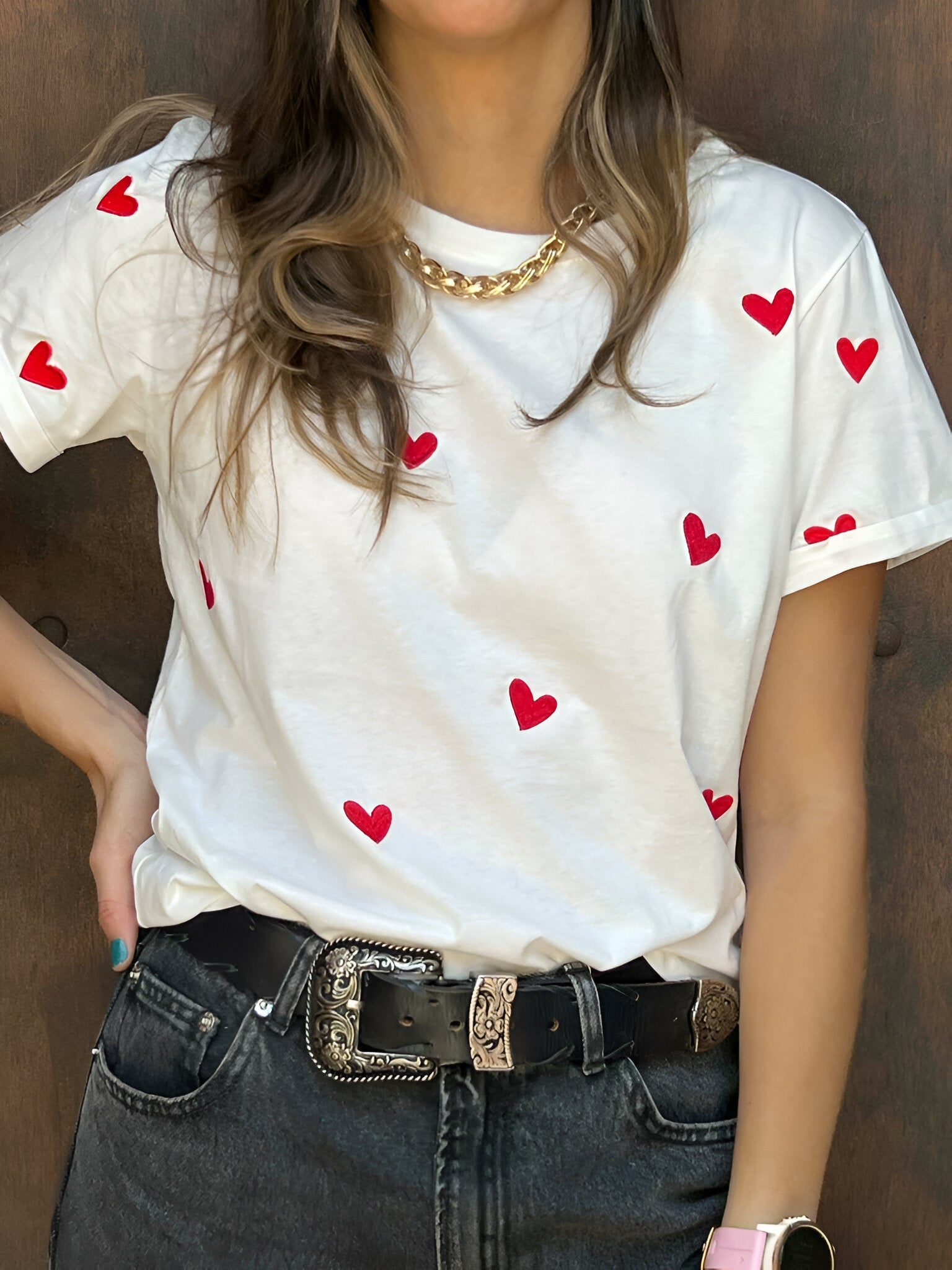 CAMISETA CORAZONES BORDADOS FULL