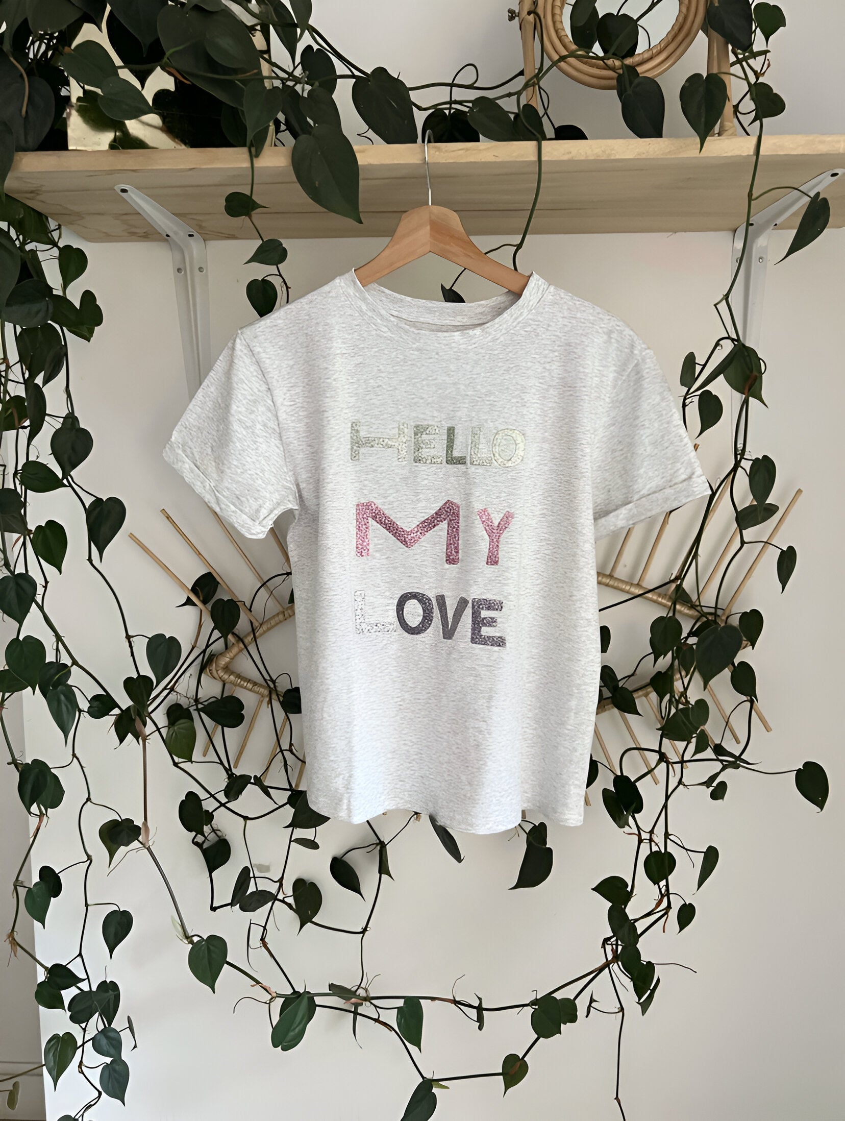 CAMISETA HELLO MY LOVE