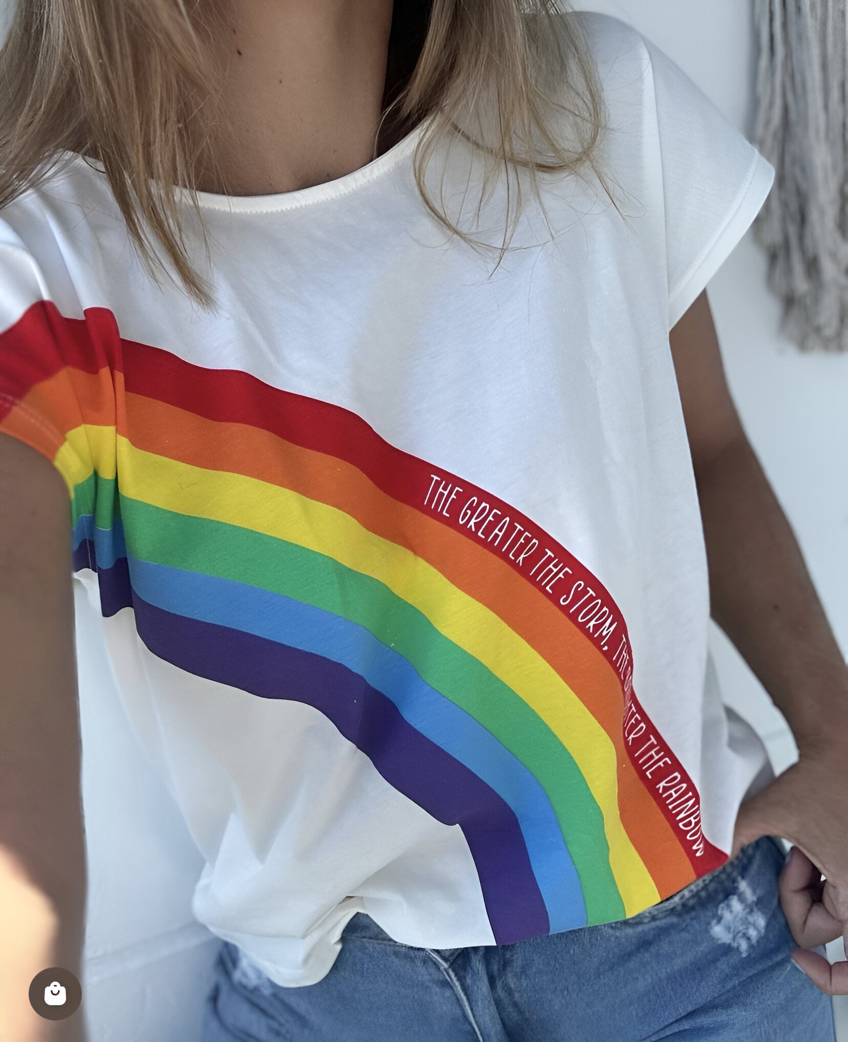 CAMISETA ARCOIRIS THE GREATER THE STORM